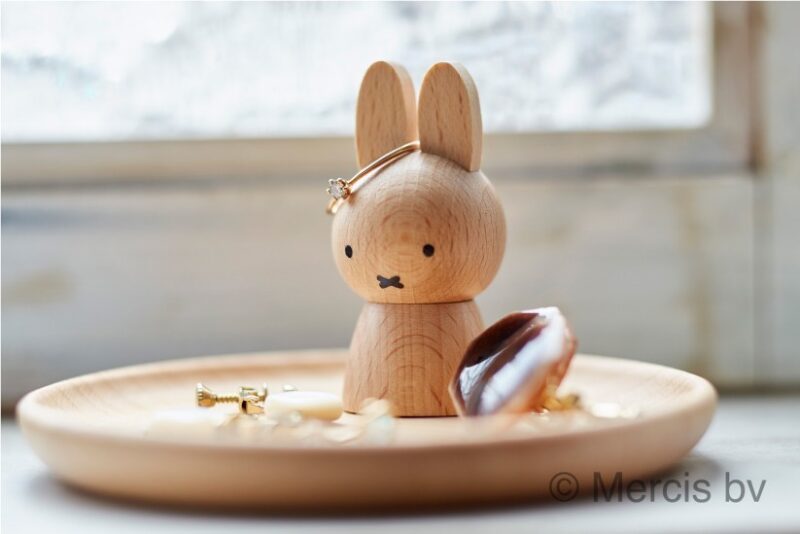 miffy_accesory_stand_image2