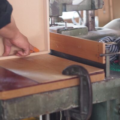 国内工場と海外工場の違い