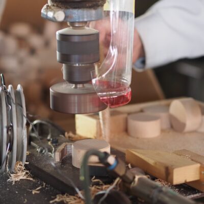 国内工場と海外工場の違い